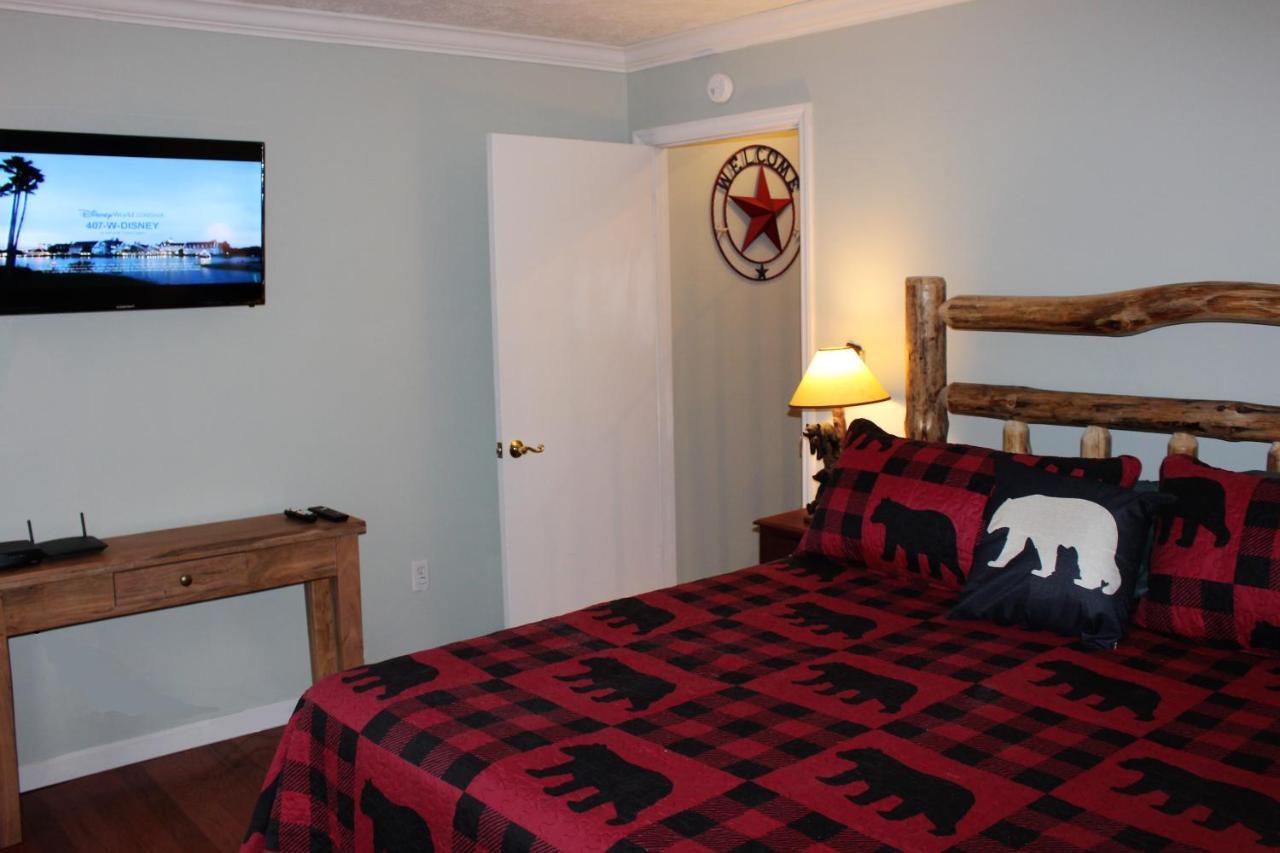 Spacious Downtown Condo Walking Distance To Downtown Gatlinburg Sleeps 6 Guests Exterior photo